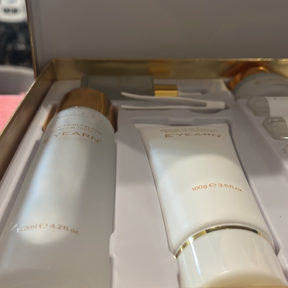 Retinol multi-PePtide essence care gift box - Picture 5 of 7